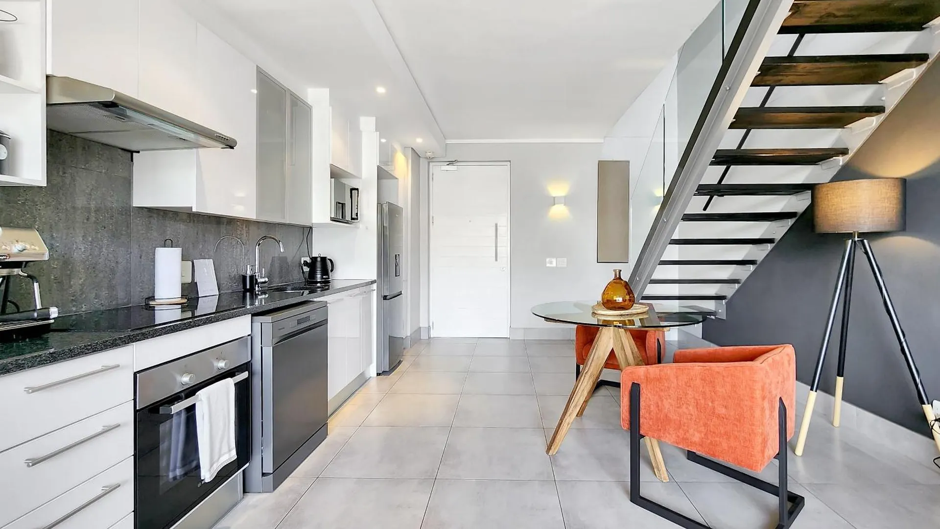 Apartment Double-Storey 1-Bedroom Escape Cape Town
